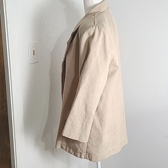 Joanna Vintage Beige Suit Jacket, Size Medium - Picture 7 of 11